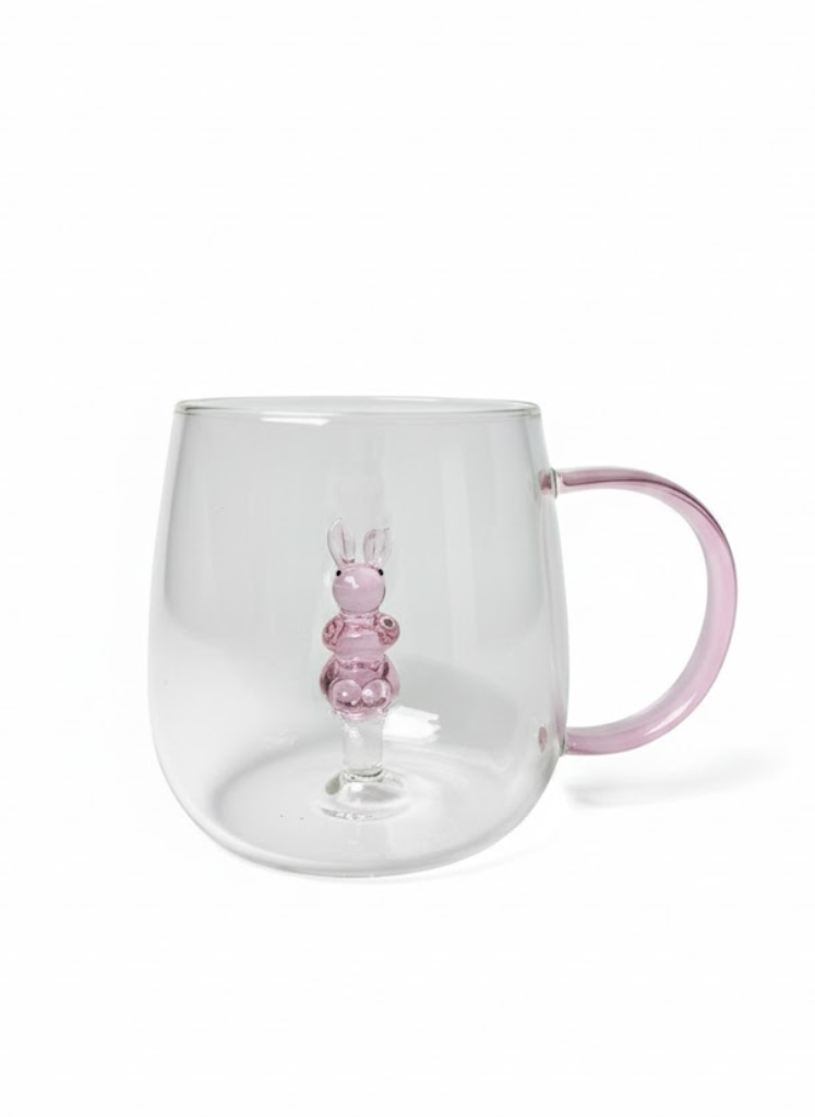 shooting shopytoo Fini (747 x 1024 px) (3) Tasse en verre transparente avec figurine 3D – Image 1
