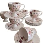 Service à café en porcelaine florale